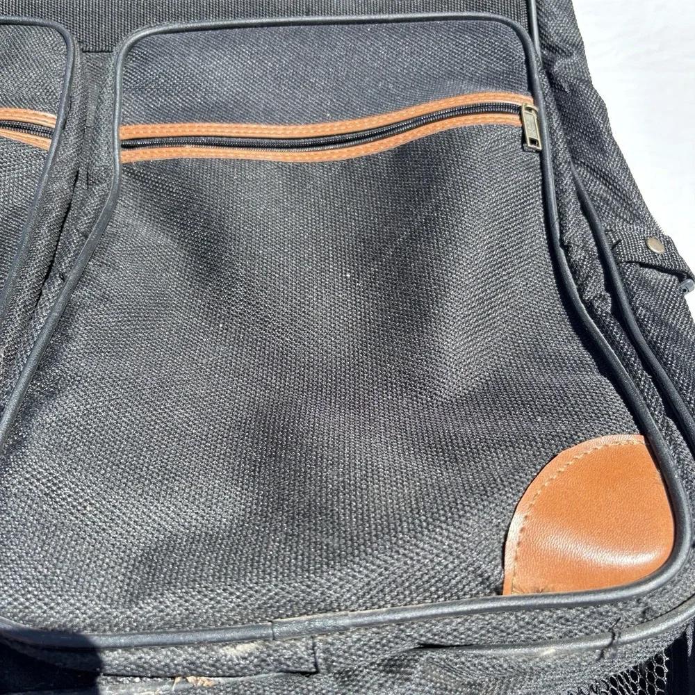 American Tourister 42